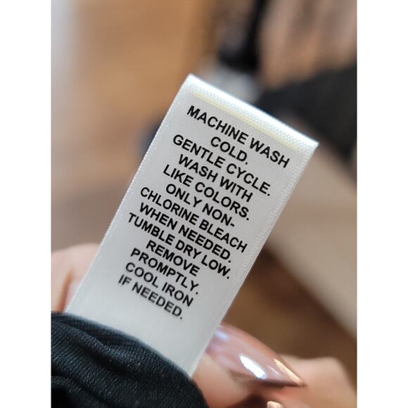 CATO Pleated Dress Women's Medium Black Sleeveless Round Neck Shift Dress - Picture 12 of 13